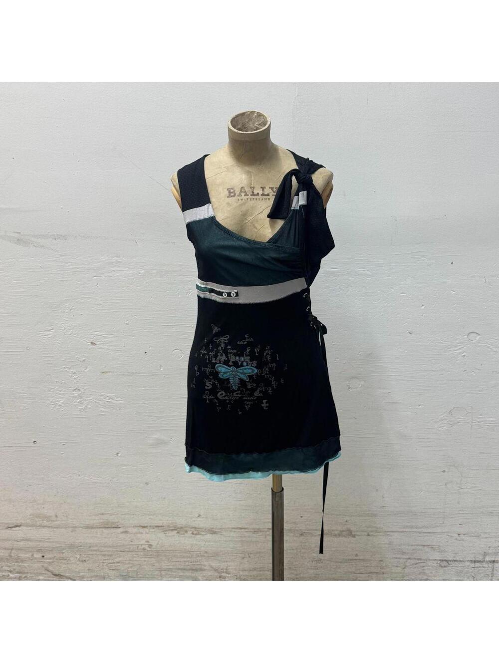 Vintage La Mode Est À Vous Avant-Garde Butterfly Mini Dress